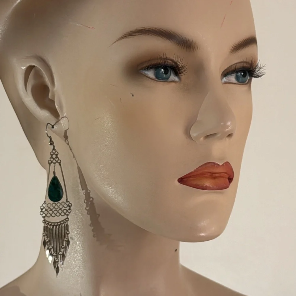 Peruvian Wire Work Earrings with Turquoise Stone_7